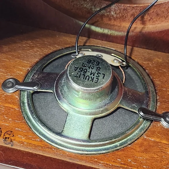 ​Hermle Mantel Clock Made in Germany Quartz 2115 Dual Chime Westminster Ave... - Picture 12 of 16